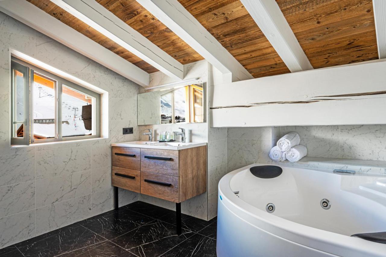 Hotel Le Levanna By Les Etincelles Tignes Eksteriør bilde