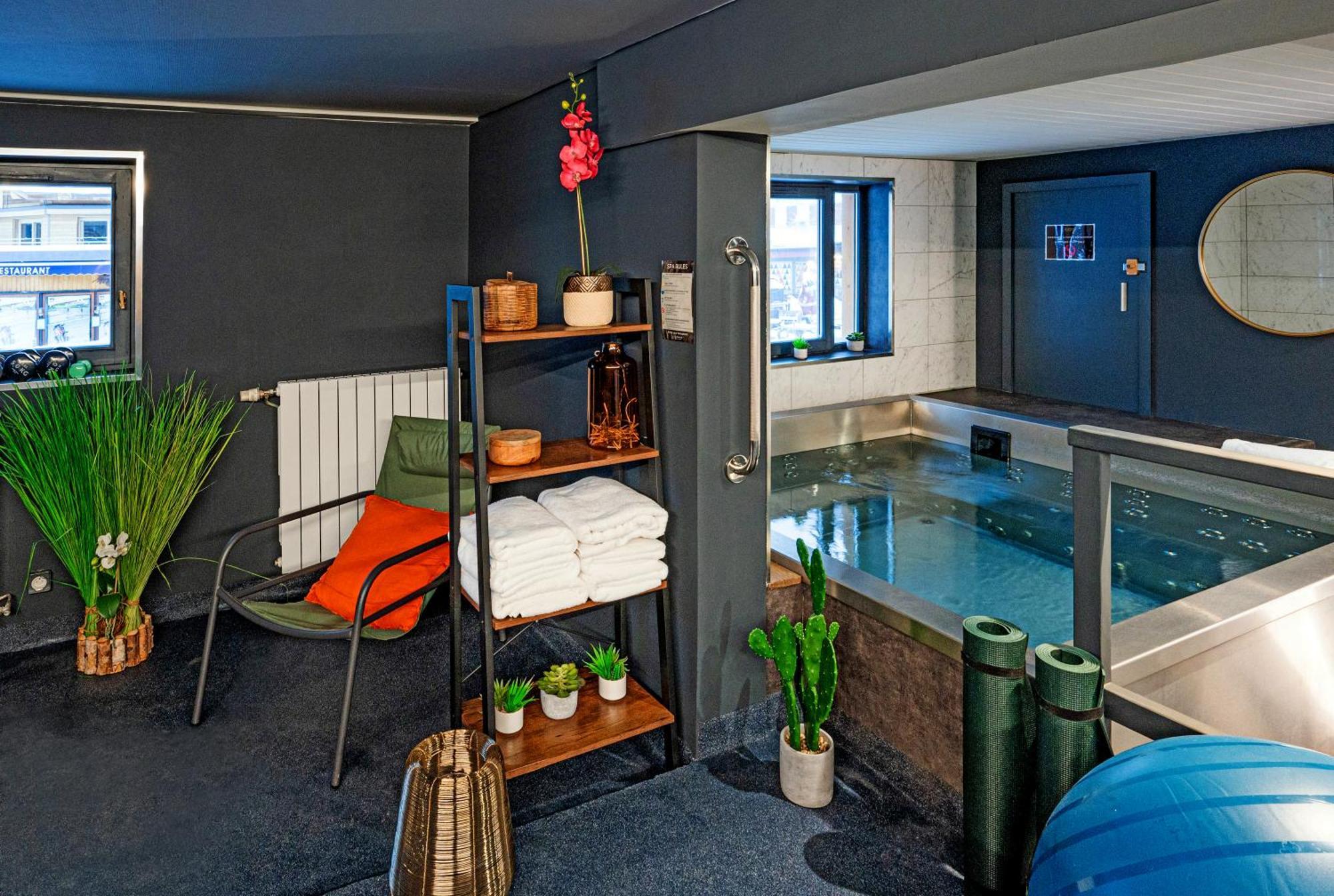 Hotel Le Levanna By Les Etincelles Tignes Eksteriør bilde